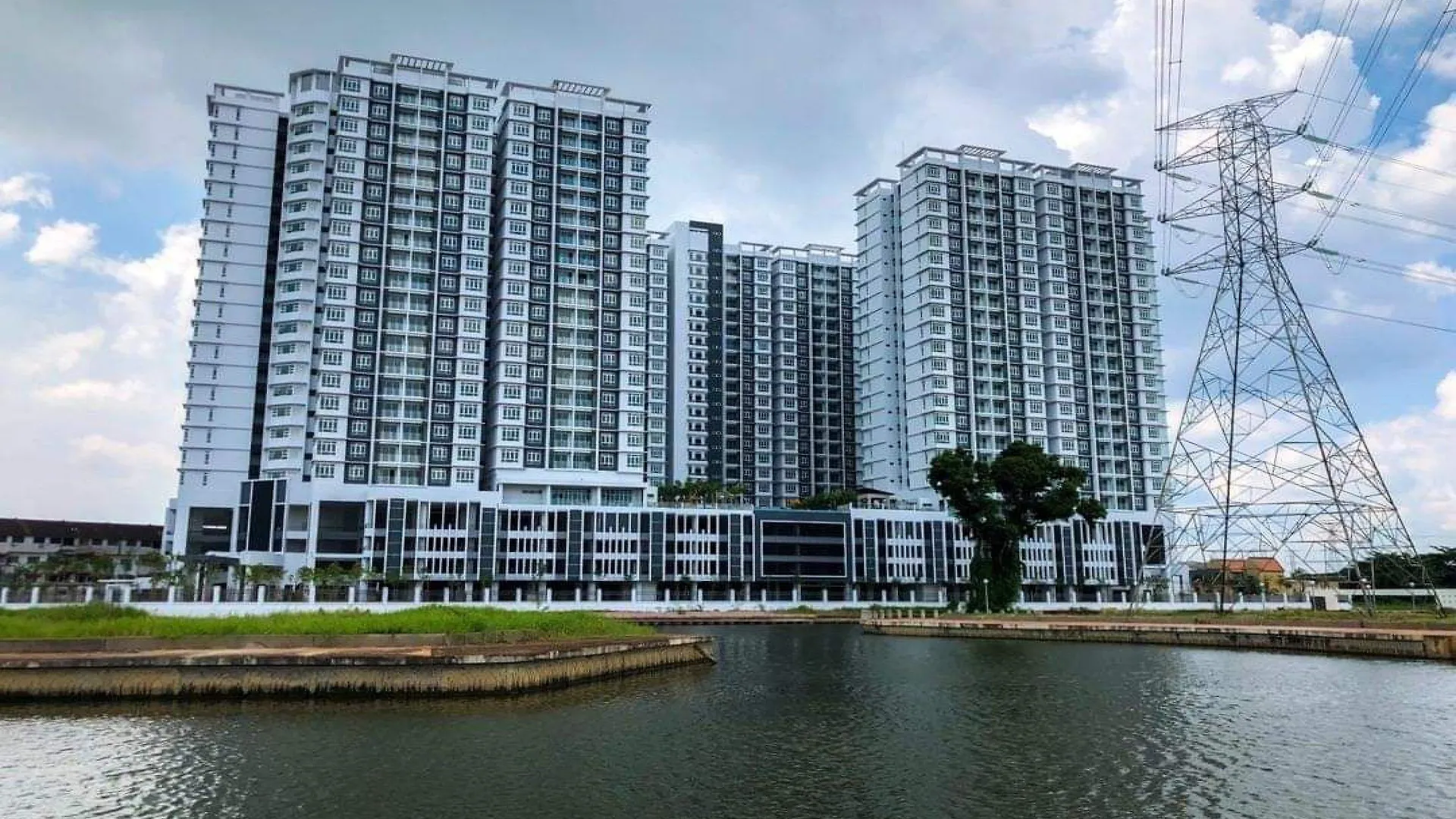 *** Отель Parkland Residence Condominium Малакка Малайзия